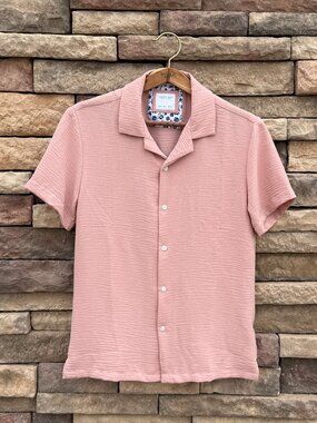 Cactus Man Ricky Singh Short Sleeve Button-Up – Pink – Men’s Small